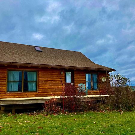 Garden Grove Retreat & Lodging Near Pictured Rocks, Fayette, Trails Екстер'єр фото