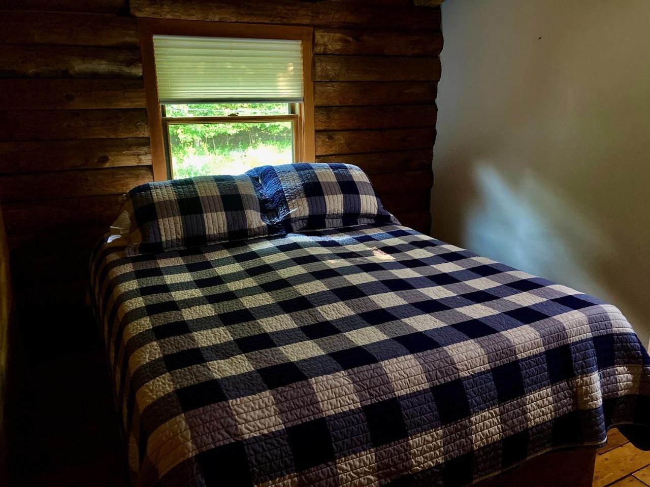 Garden Grove Retreat & Lodging Near Pictured Rocks, Fayette, Trails Екстер'єр фото