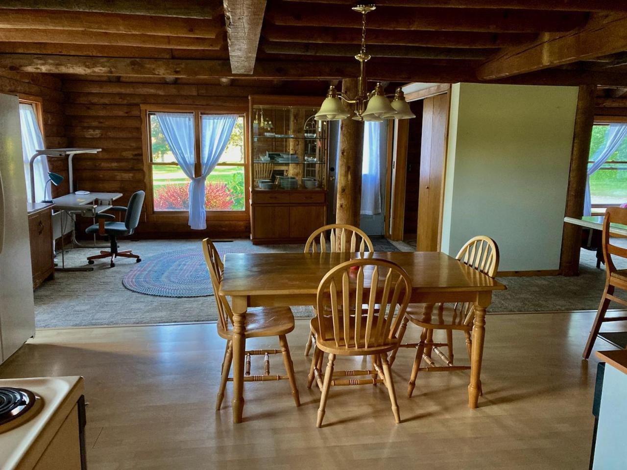 Garden Grove Retreat & Lodging Near Pictured Rocks, Fayette, Trails Екстер'єр фото
