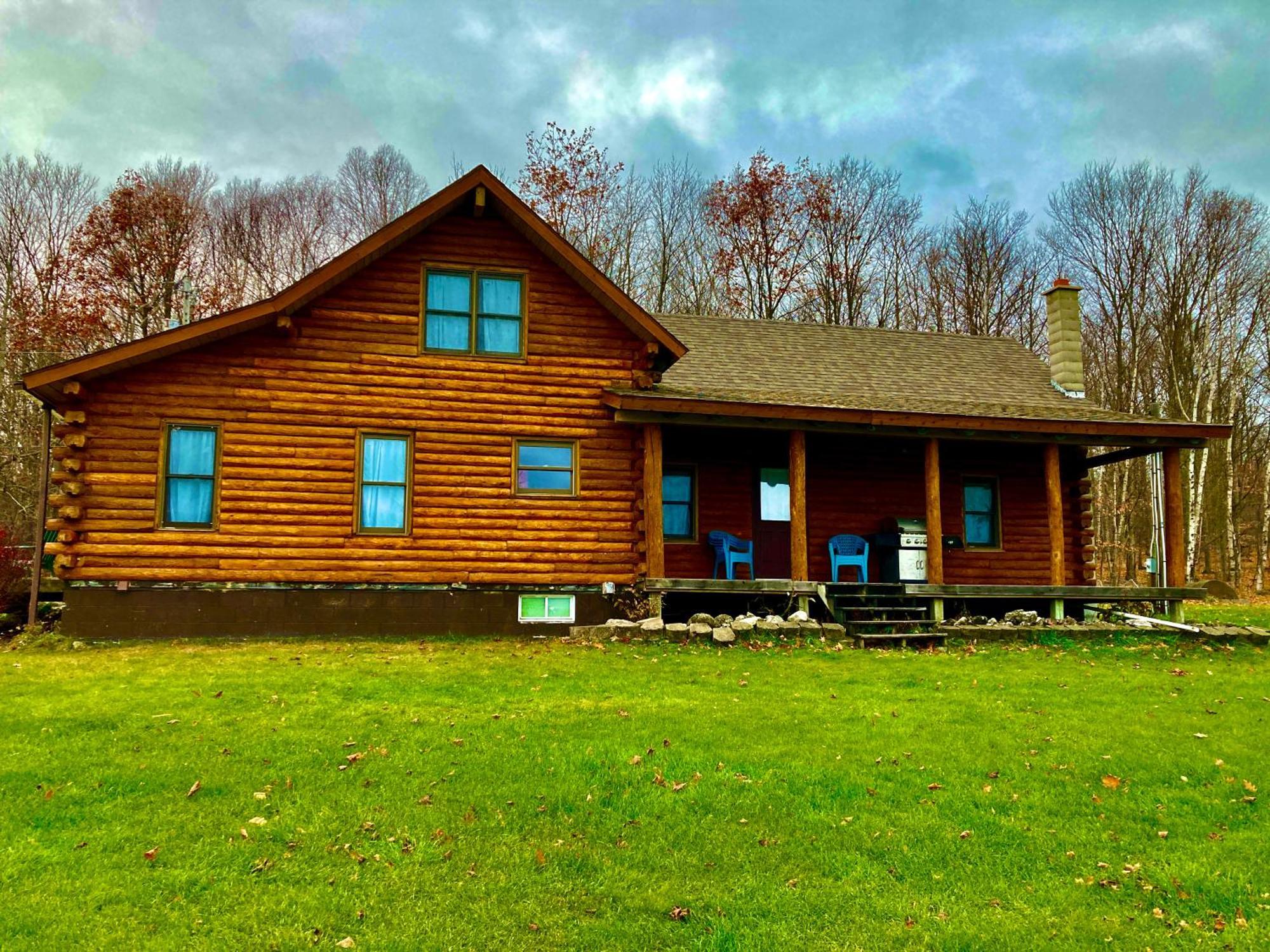 Garden Grove Retreat & Lodging Near Pictured Rocks, Fayette, Trails Екстер'єр фото